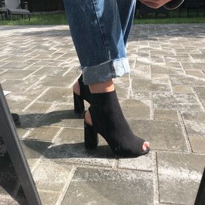 Aldo umber peep toe booties